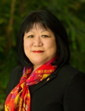 Ellen Junn Headshot Image